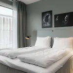 Scandic Sunnfjord & 4*