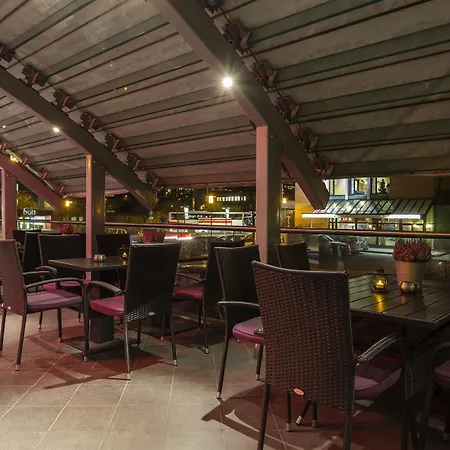 Hotel Scandic Sunnfjord &
