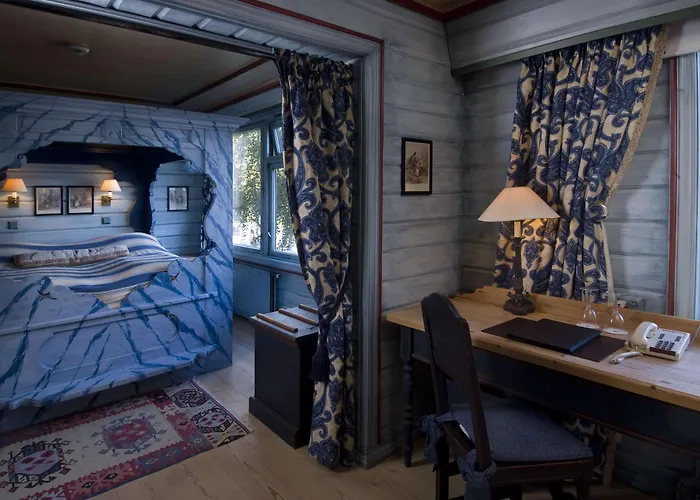 Отель Scandic Sunnfjord & 4*